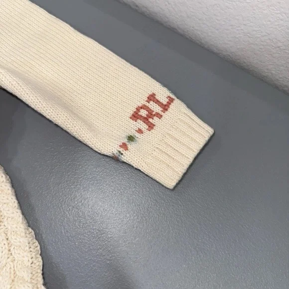 Ralph Lauren Cream Knit baby romper - Picture 5 of 5